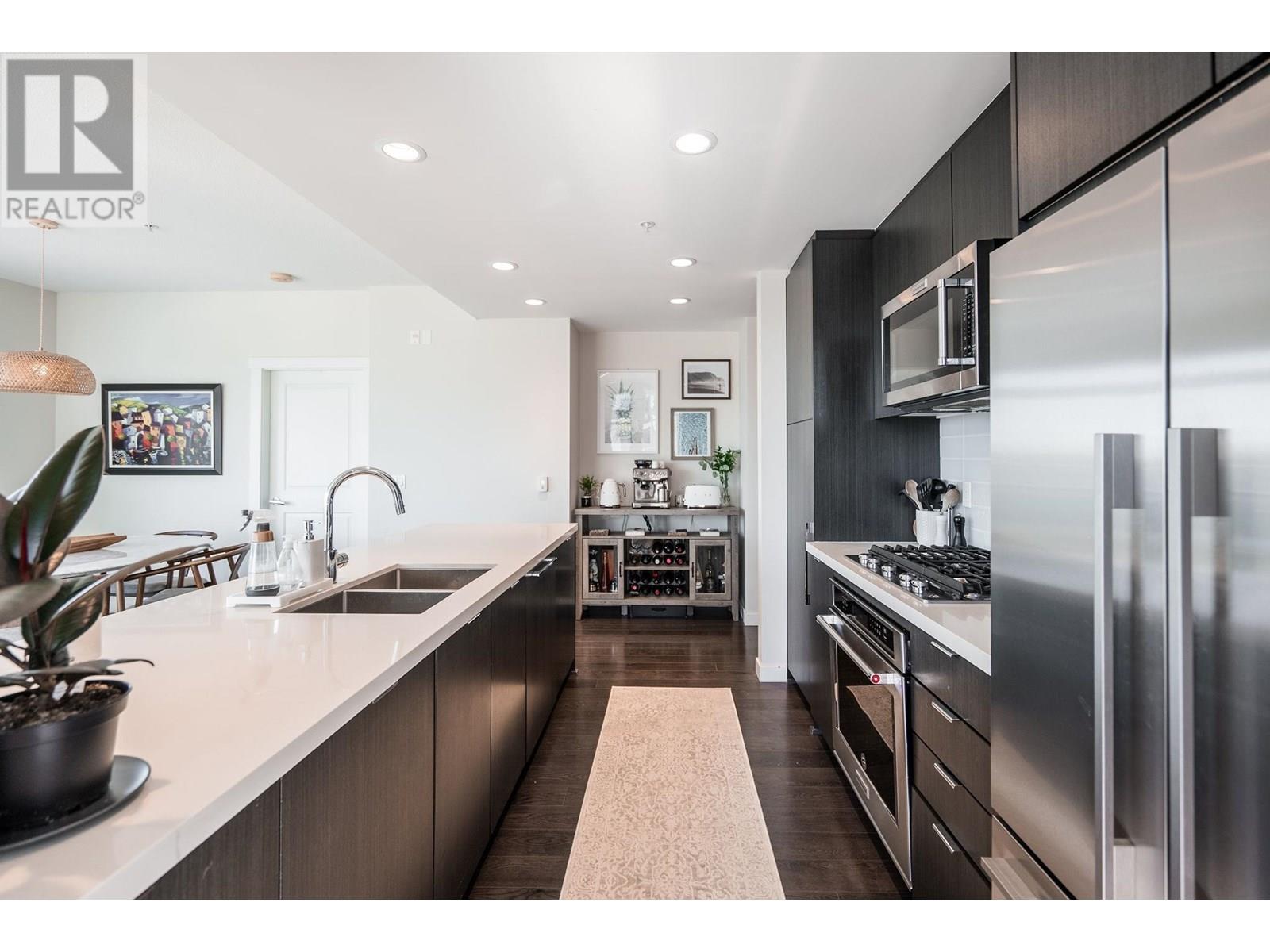 Photo 37 of 306 277 W 1st Street, North Vancouver BC