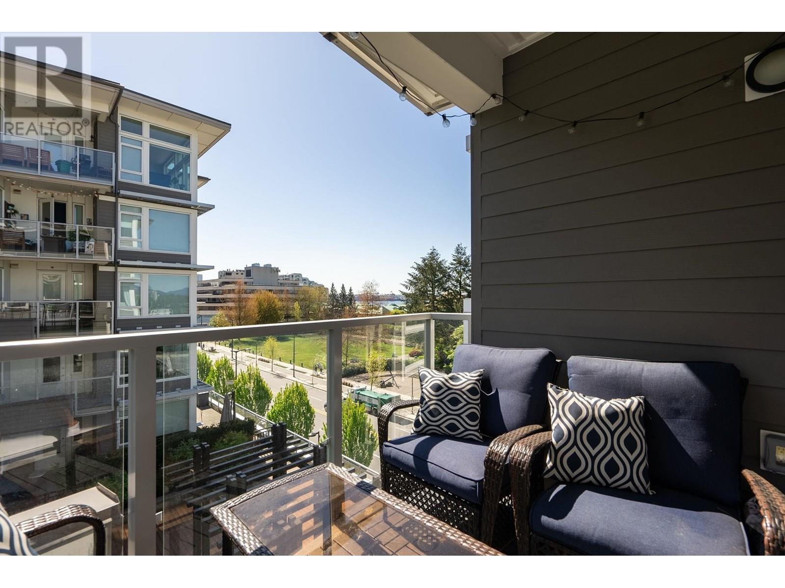 Photo 2 of 306 277 W 1st Street, North Vancouver BC