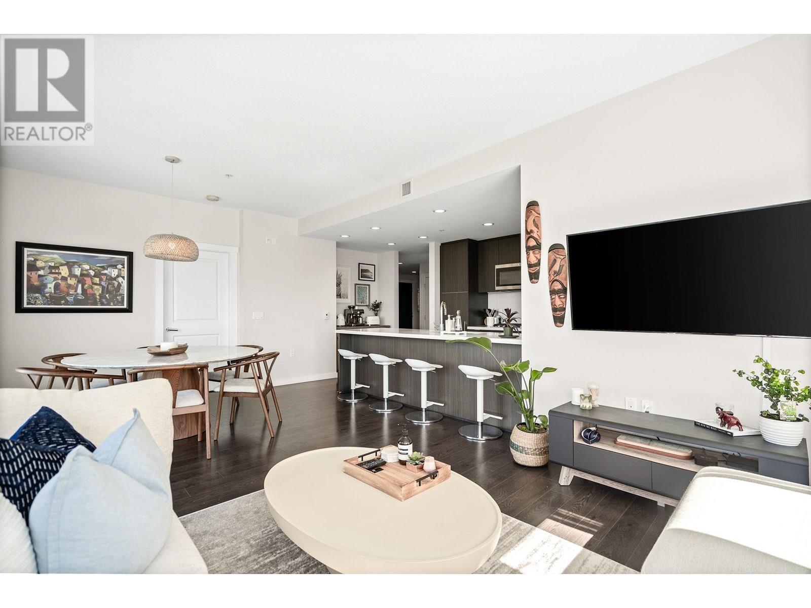 Photo 13 of 306 277 W 1st Street, North Vancouver BC