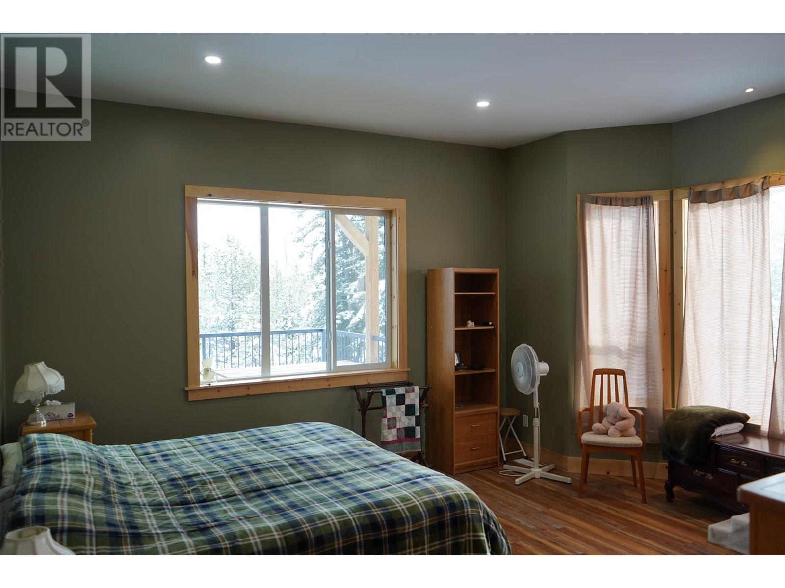 Photo 11 of 3630 Sharptail Road, Clinton BC