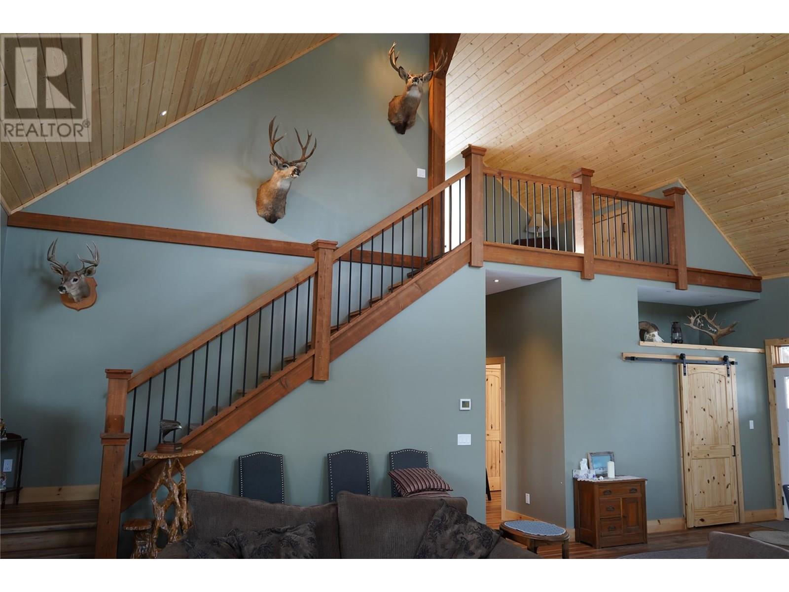 Photo 18 of 3630 Sharptail Road, Clinton BC