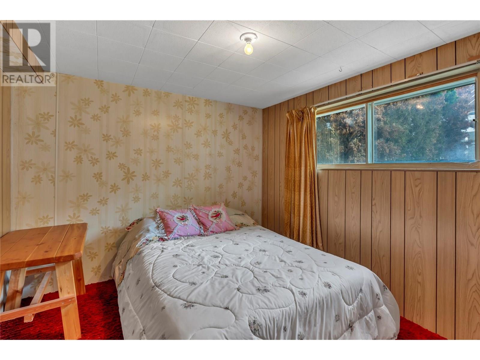  1049 Government Street, Penticton