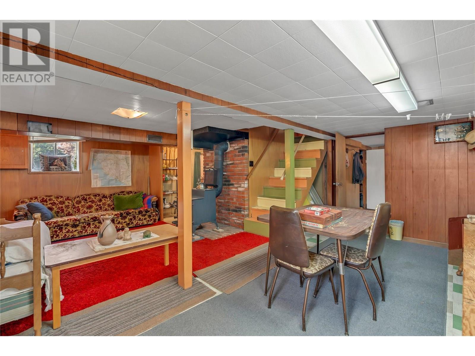  1049 Government Street, Penticton