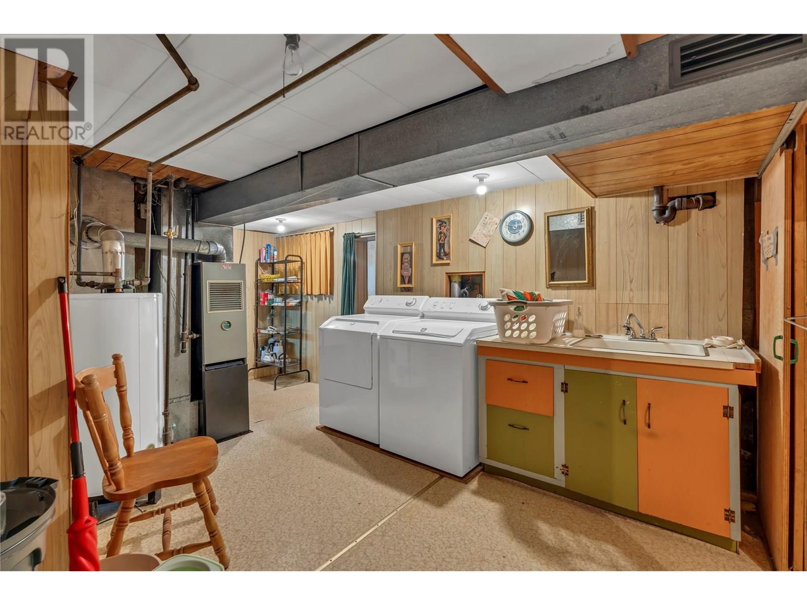  1049 Government Street, Penticton