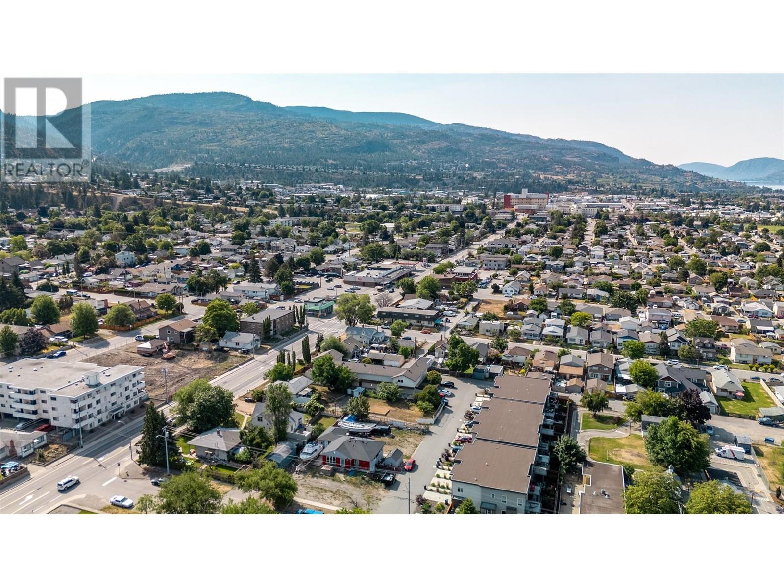  1049 Government Street, Penticton