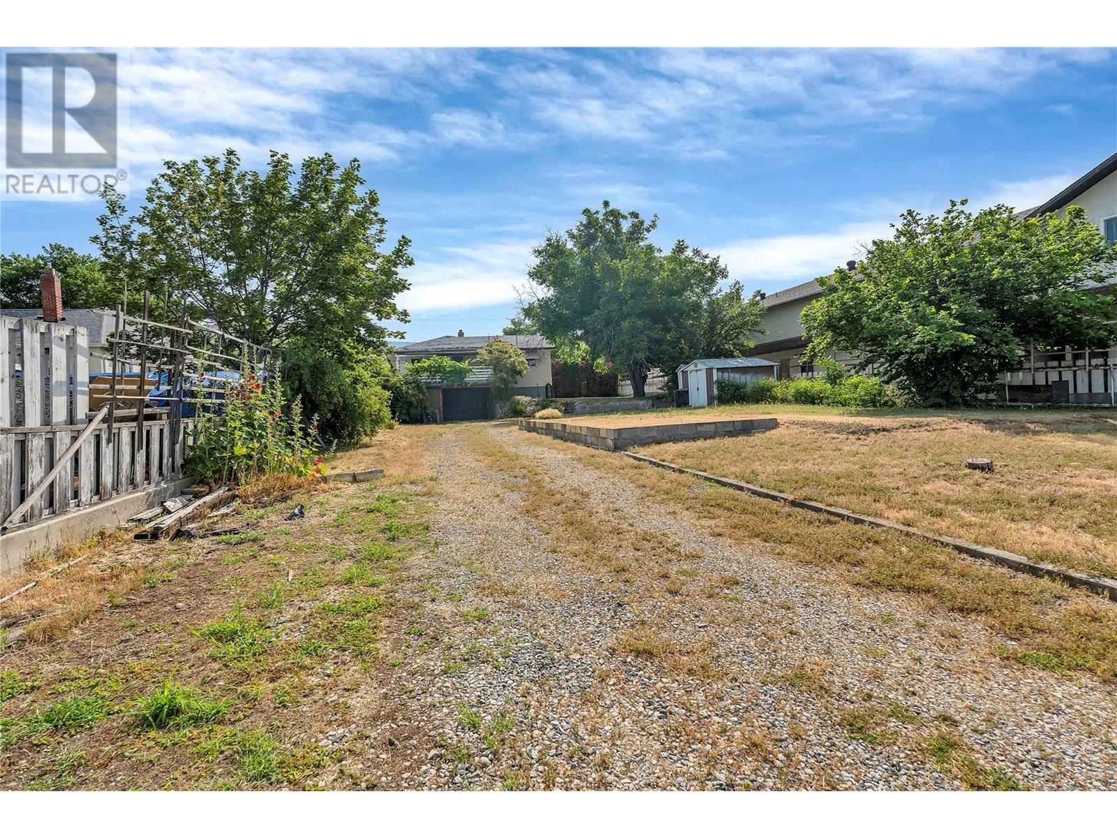  1049 Government Street, Penticton