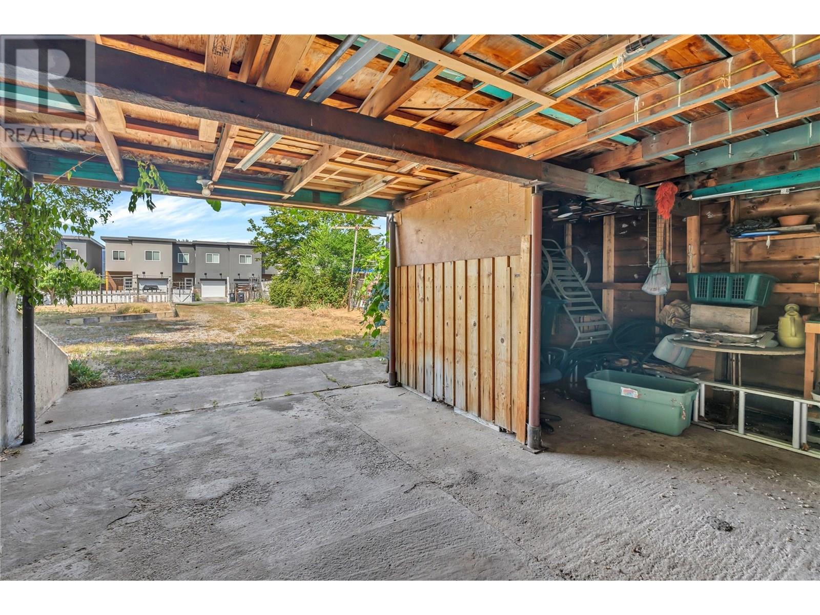  1049 Government Street, Penticton
