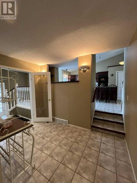 Photo 16 of 3930 Harmony Place, Taber AB