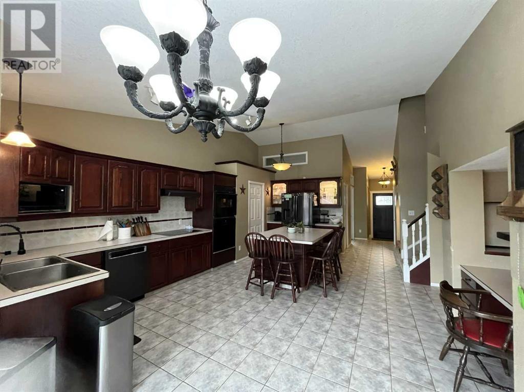 Photo 9 of 3930 Harmony Place, Taber AB
