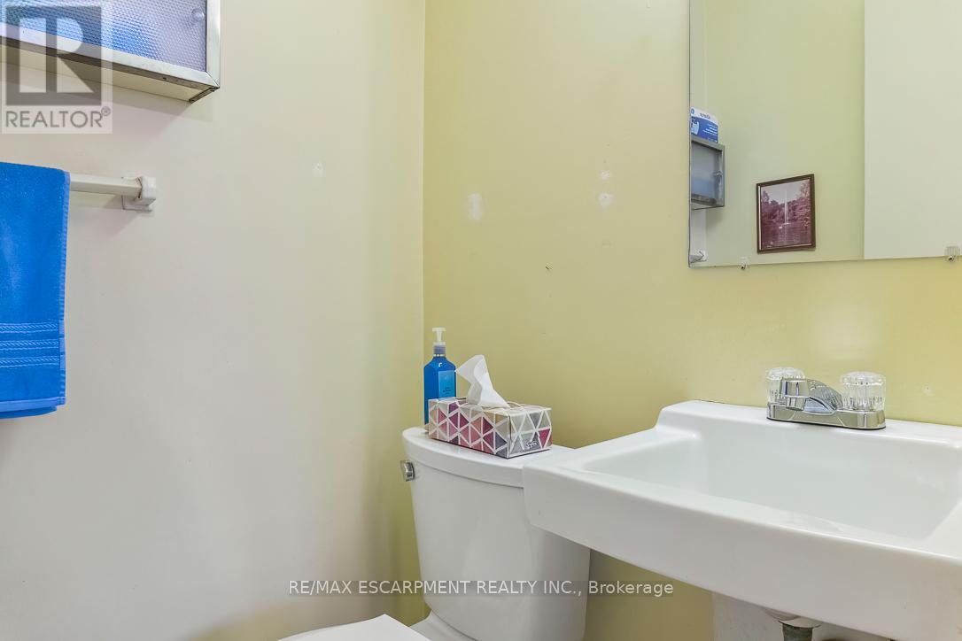 Photo 22 of 805 15 Elizabeth Street, Mississauga ON