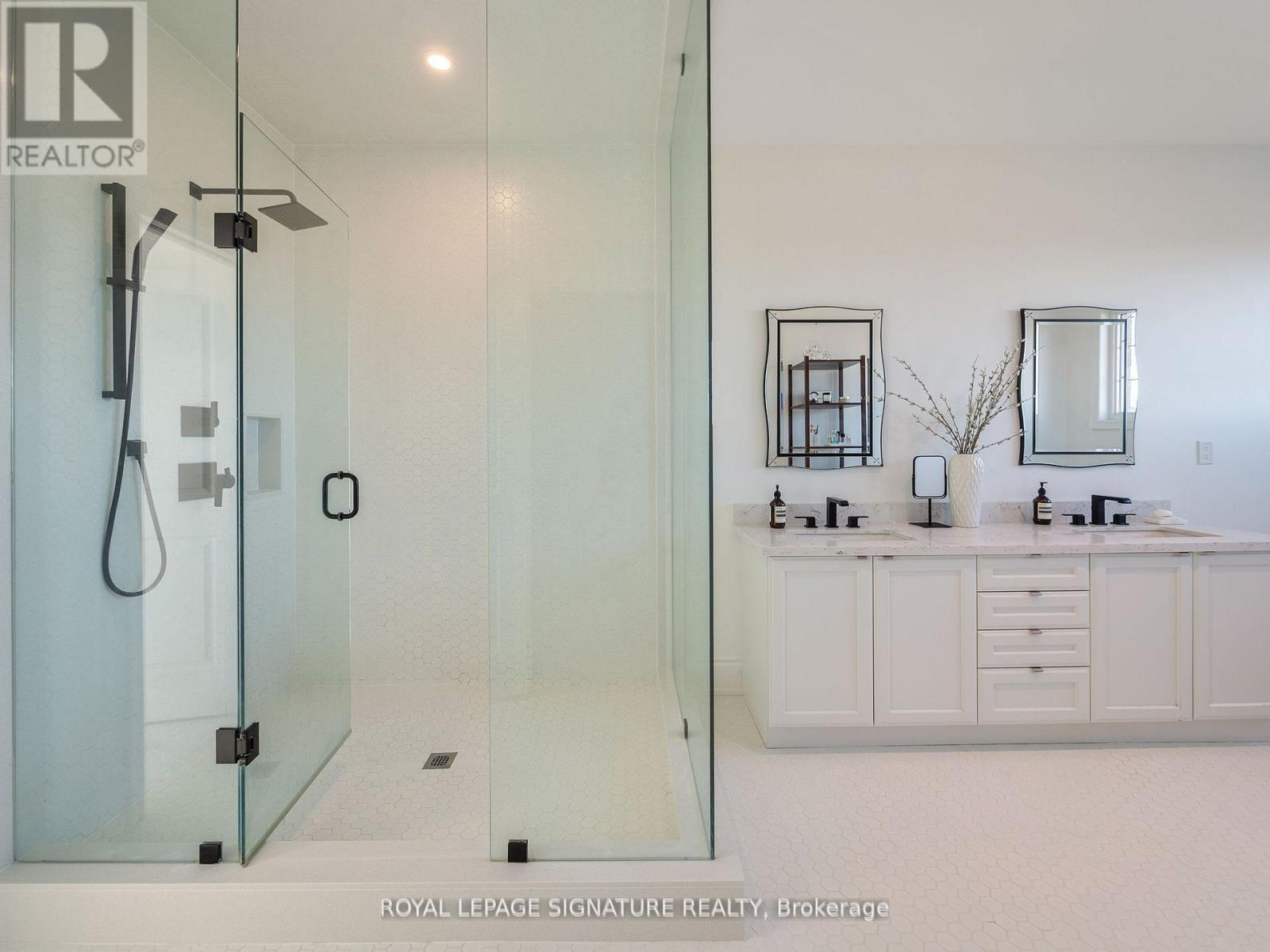 Photo 23 of 1335 Britton Crescent, Milton ON