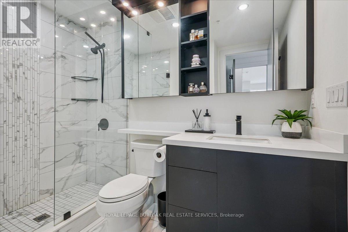 Photo 17 of 806 550 North Service Road, Grimsby ON