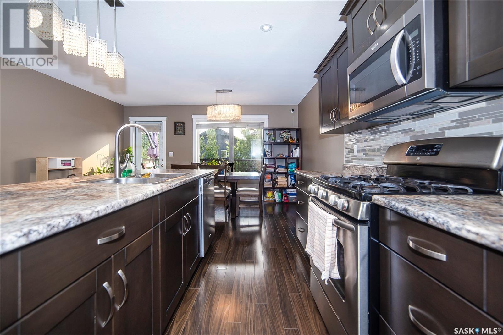 Single Family House Bi-level for Sale in  Zary ROAD Saskatoon 