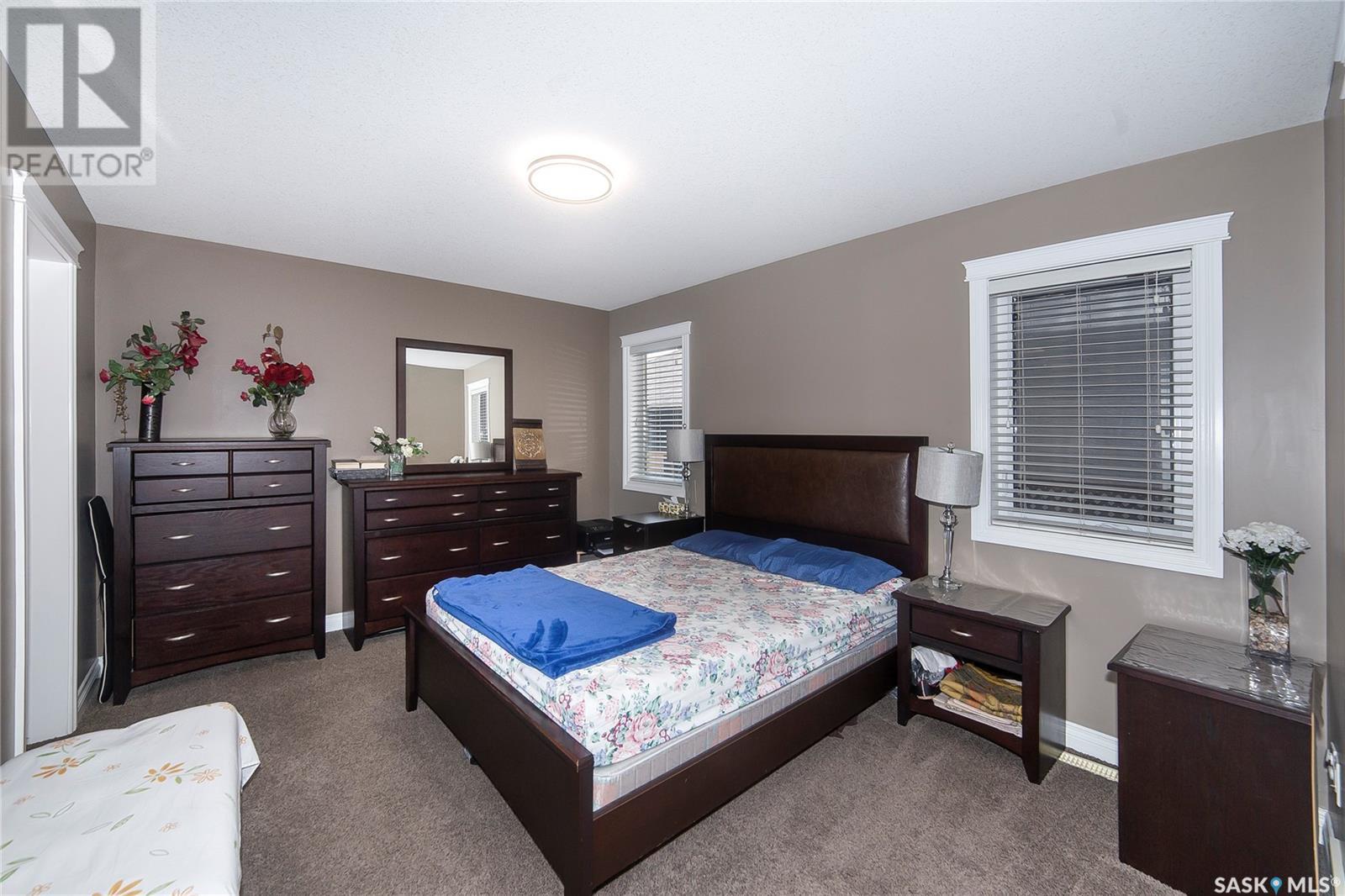 Single Family House Bi-level for Sale in  Zary ROAD Saskatoon 