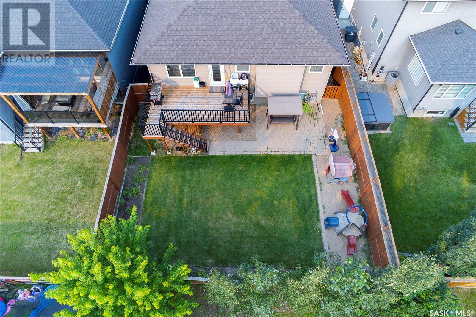 Single Family House Bi-level for Sale in  Zary ROAD Saskatoon 