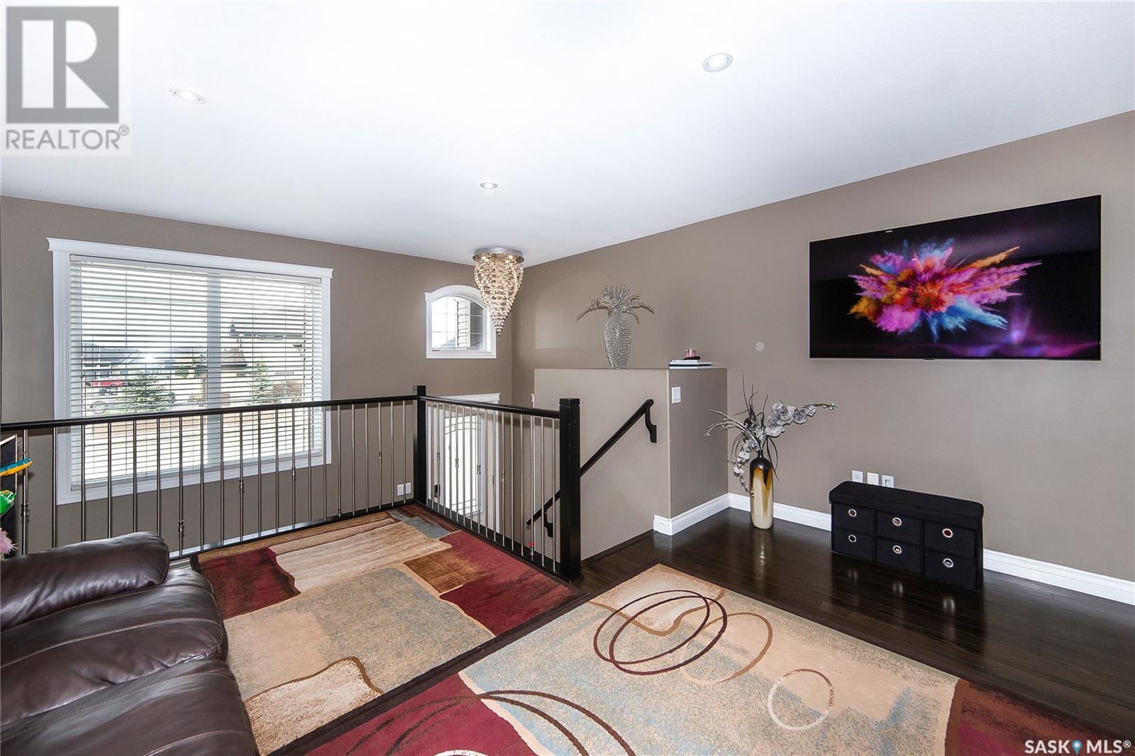 Single Family House Bi-level for Sale in  Zary ROAD Saskatoon 