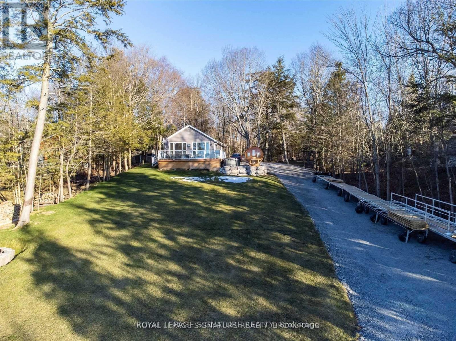 Photo 15 of 1051 Norley Drive, Algonquin Highlands ON