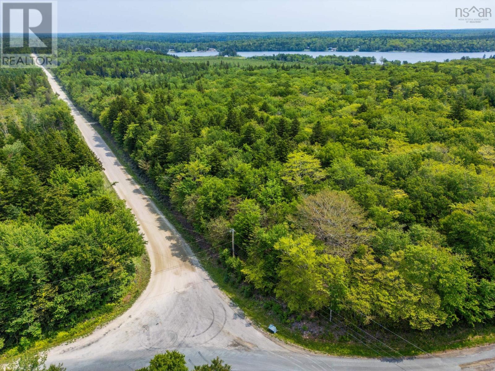 Property 18 of 21 of Lot D'Entremont Road