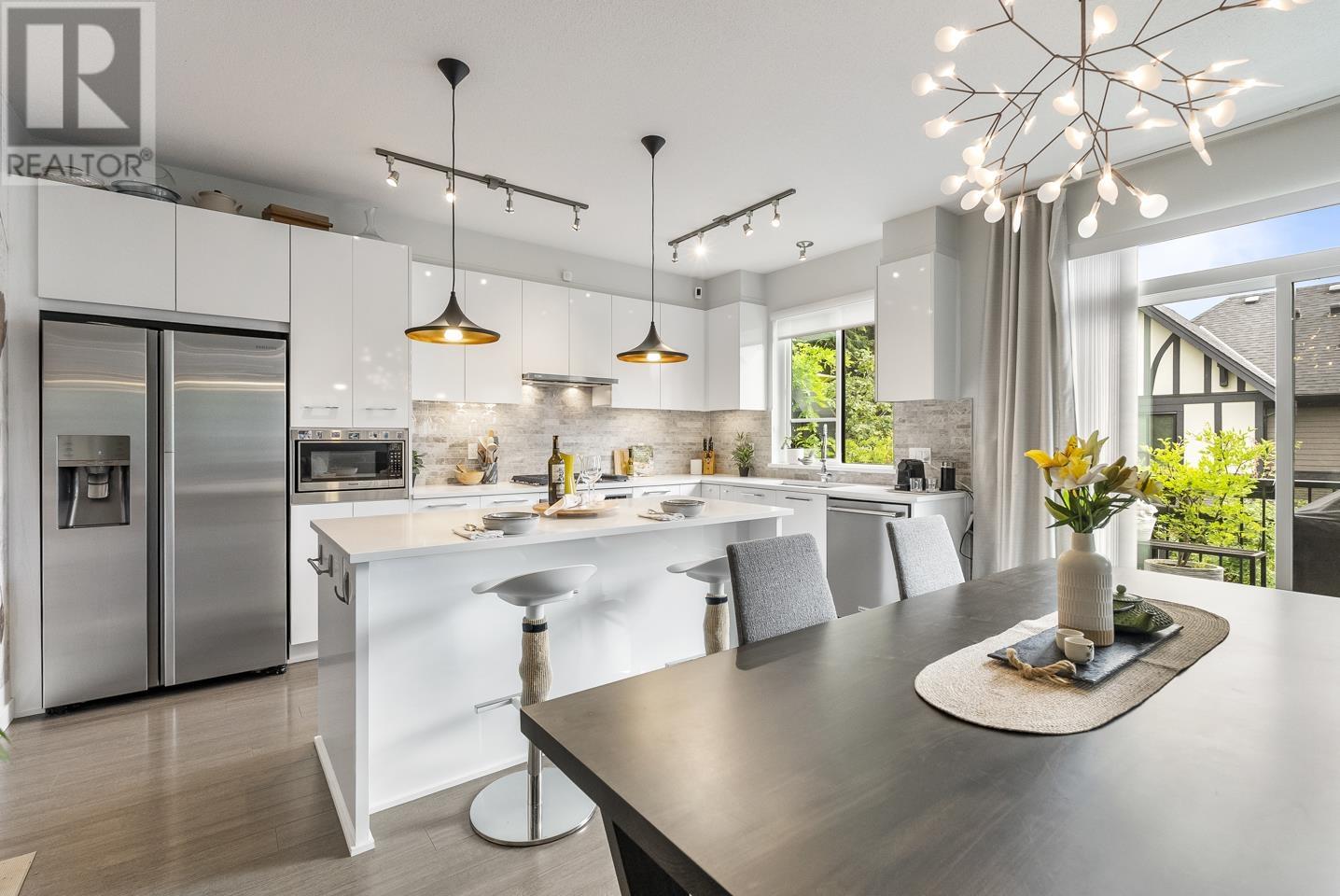 Photo 6 of 153 3500 Burke Village Promenade, Coquitlam BC