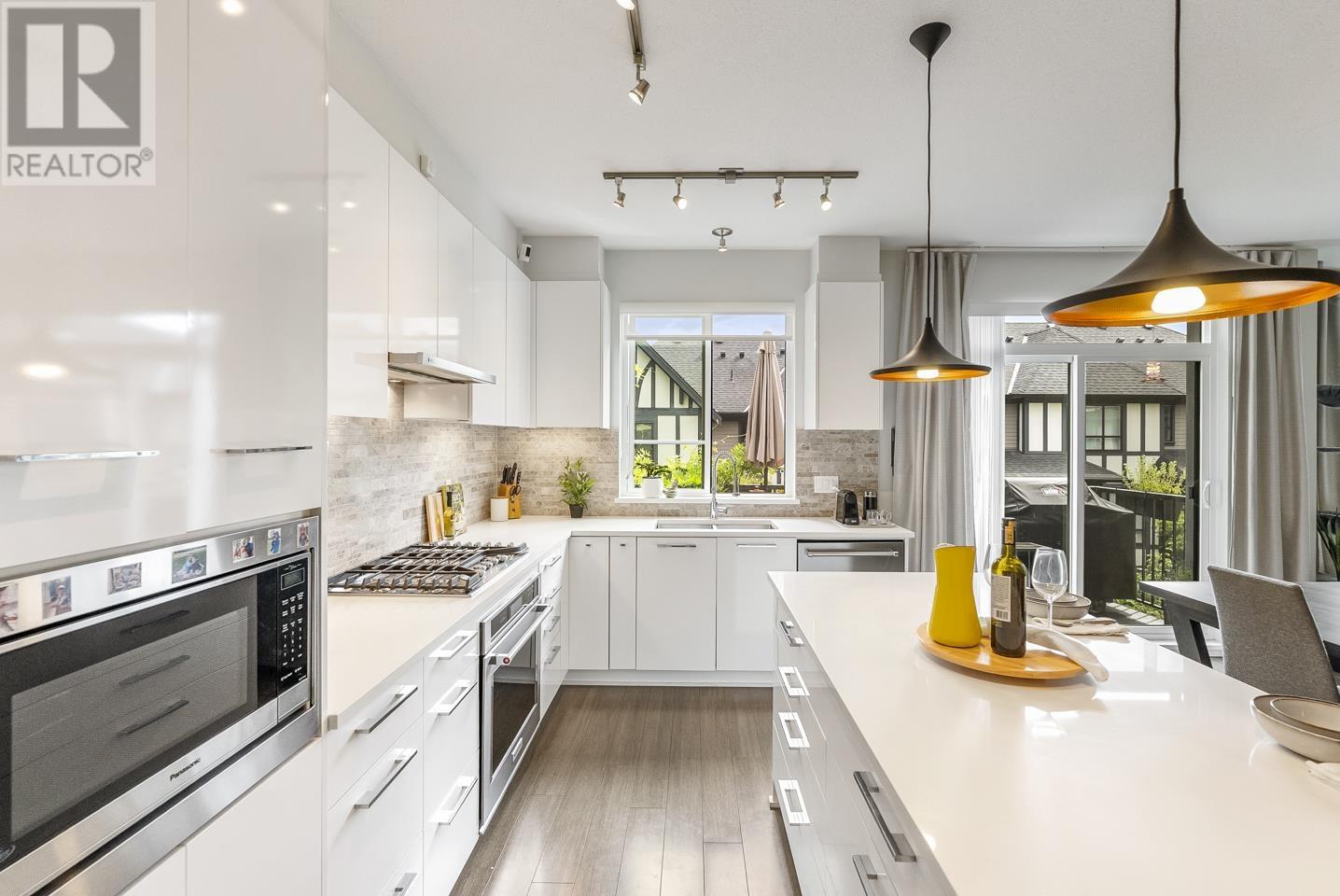 Photo 9 of 153 3500 Burke Village Promenade, Coquitlam BC