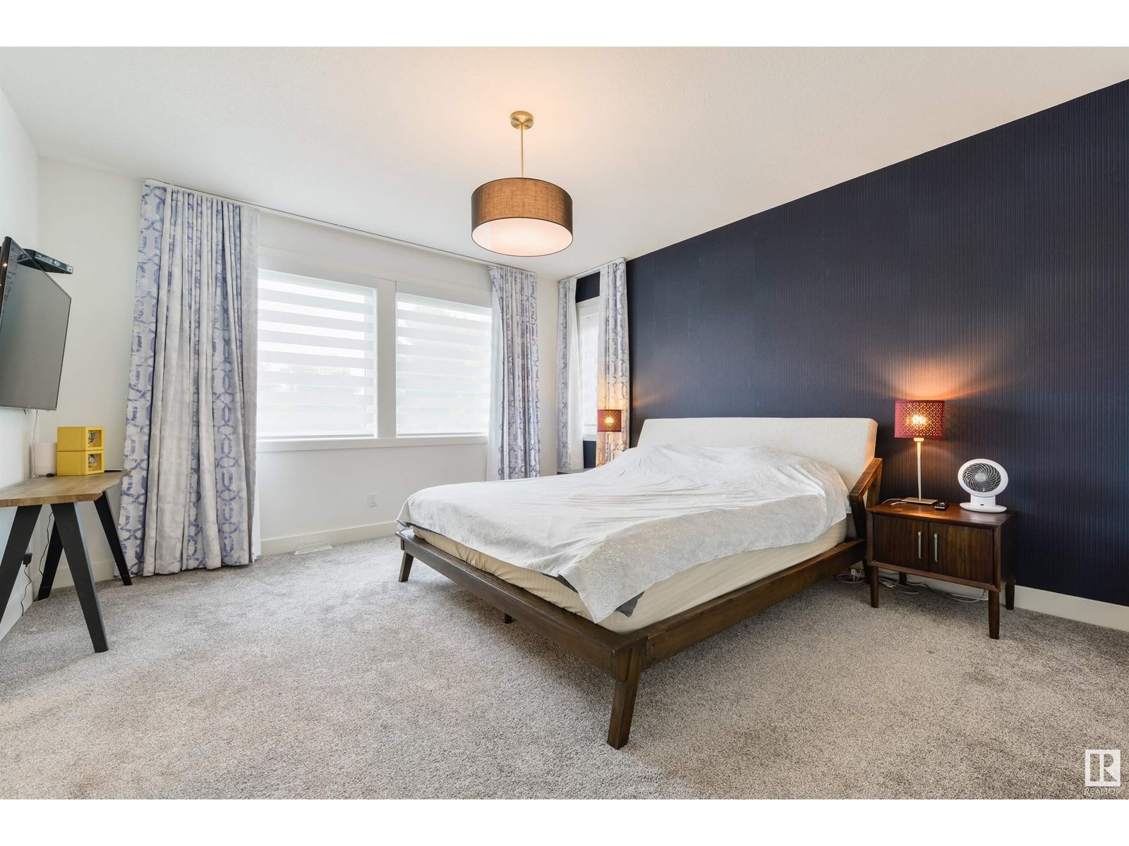 Photo 22 of 12444 Lansdowne Dr Nw, Edmonton AB