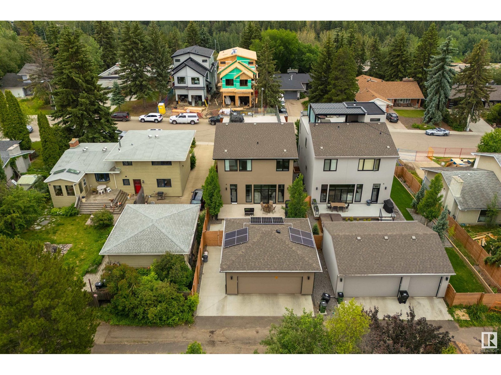 Photo 57 of 12444 Lansdowne Dr Nw, Edmonton AB