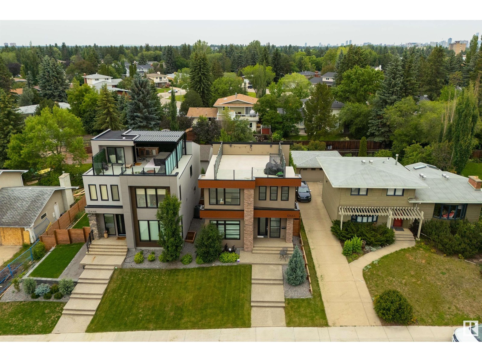 Photo 61 of 12444 Lansdowne Dr Nw, Edmonton AB