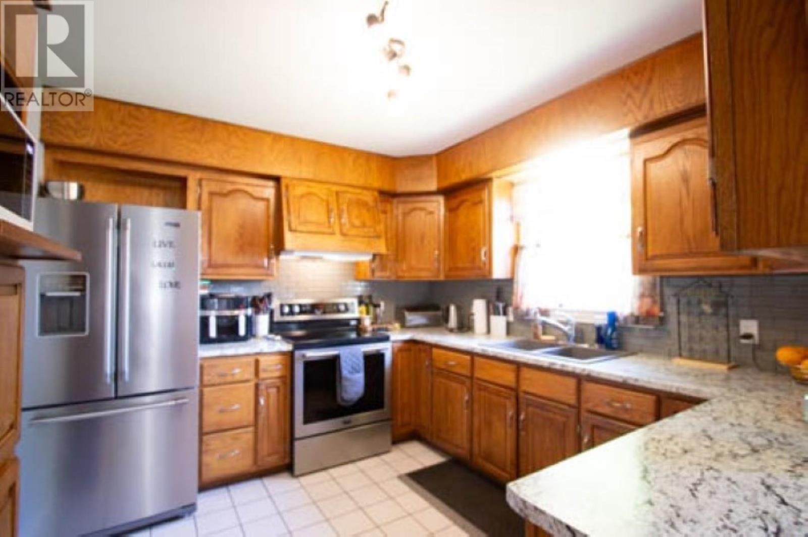 120 Linda Drive - Photo 3 of 26, Summerside, Prince Edward Island