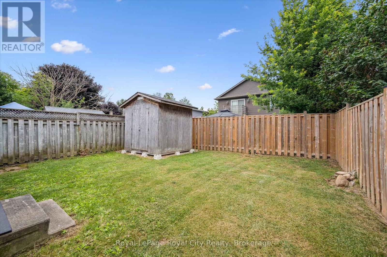 Photo 24 of 289 Strathallan Street, Centre Wellington ON