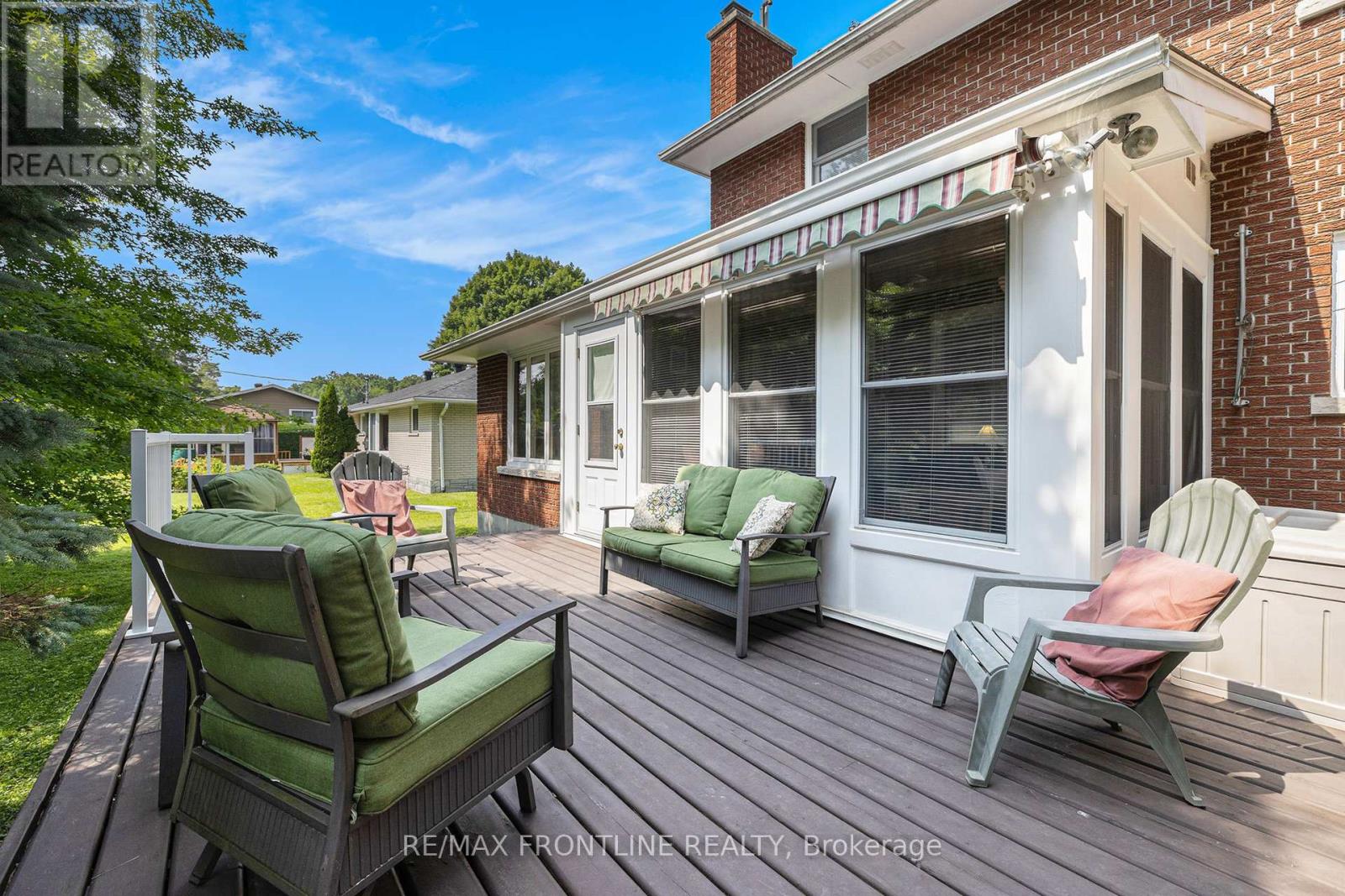 Photo 28 of 12 Glenview Crescent, Perth ON