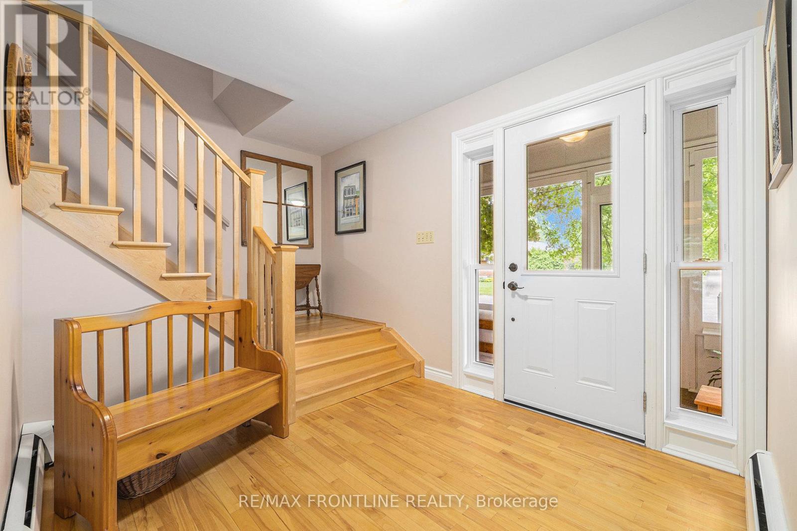 Photo 8 of 12 Glenview Crescent, Perth ON