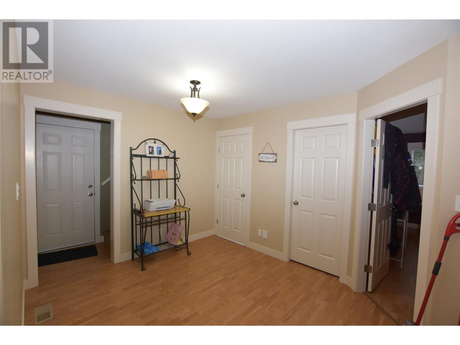  458 Ibis Avenue, Vernon