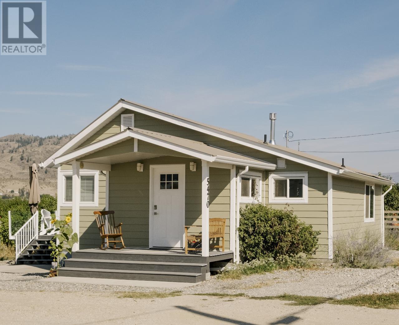  5470 Snowbrush Street, Oliver