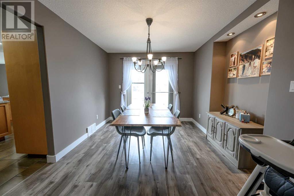 Photo 10 of 9306 Lakeshore Court, Grande Prairie AB