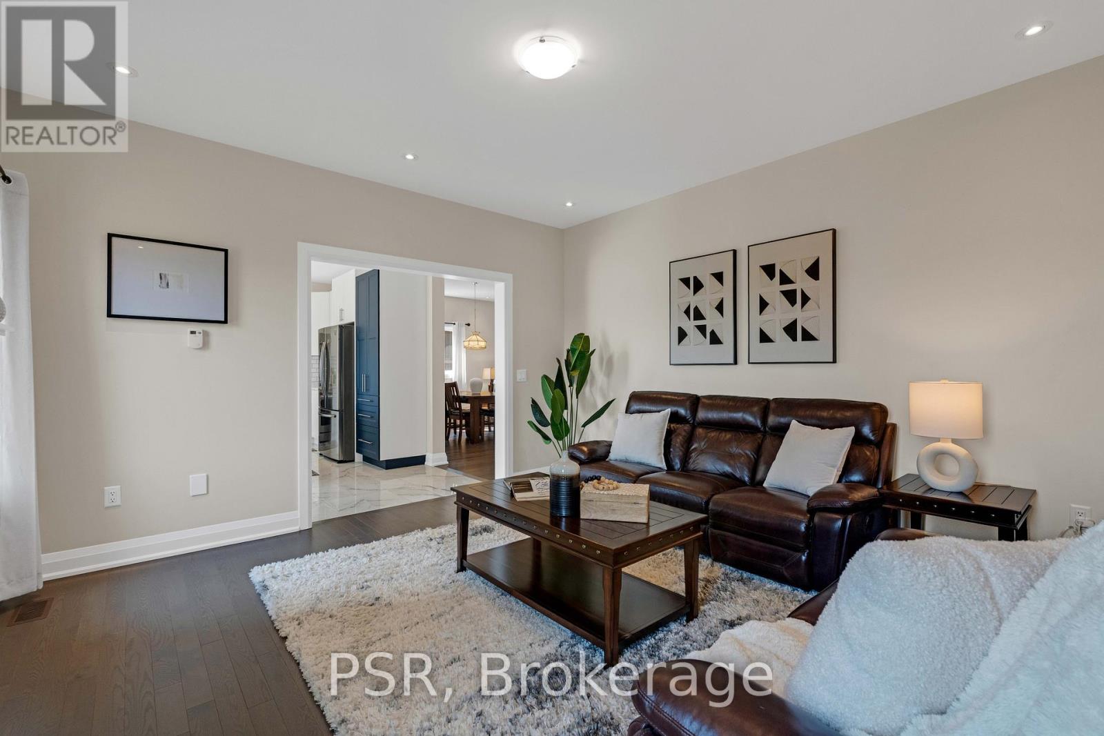 Photo 34 of 16 Hewson Street, Penetanguishene ON