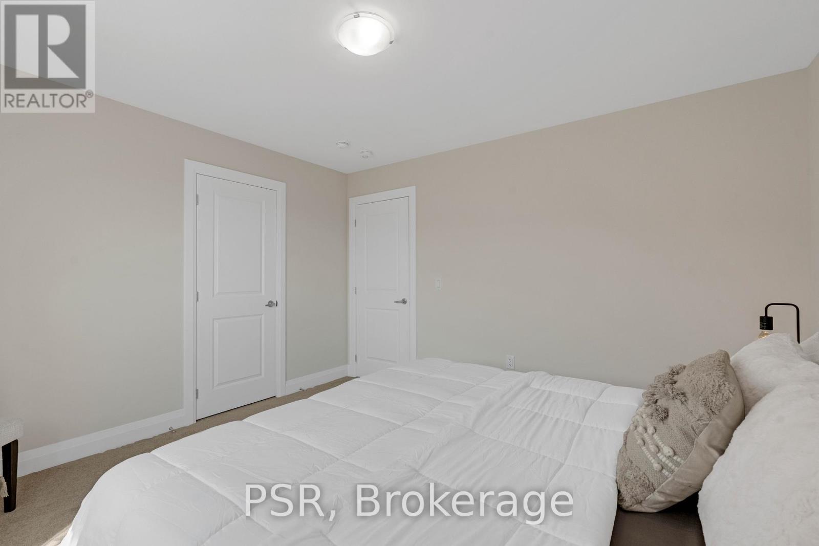 Photo 47 of 16 Hewson Street, Penetanguishene ON