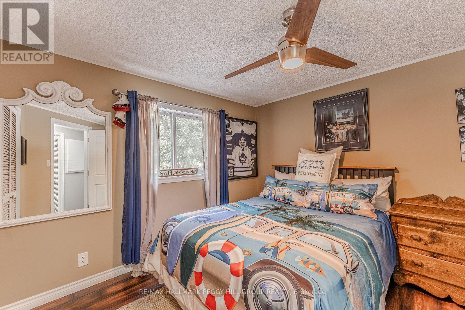 Photo 10 of 7498 Island Crescent, Ramara ON