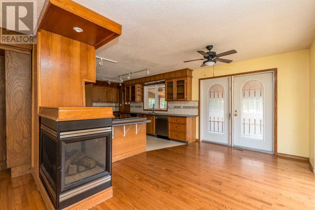 Photo 7 of 5107 41 Street, Lloydminster AB