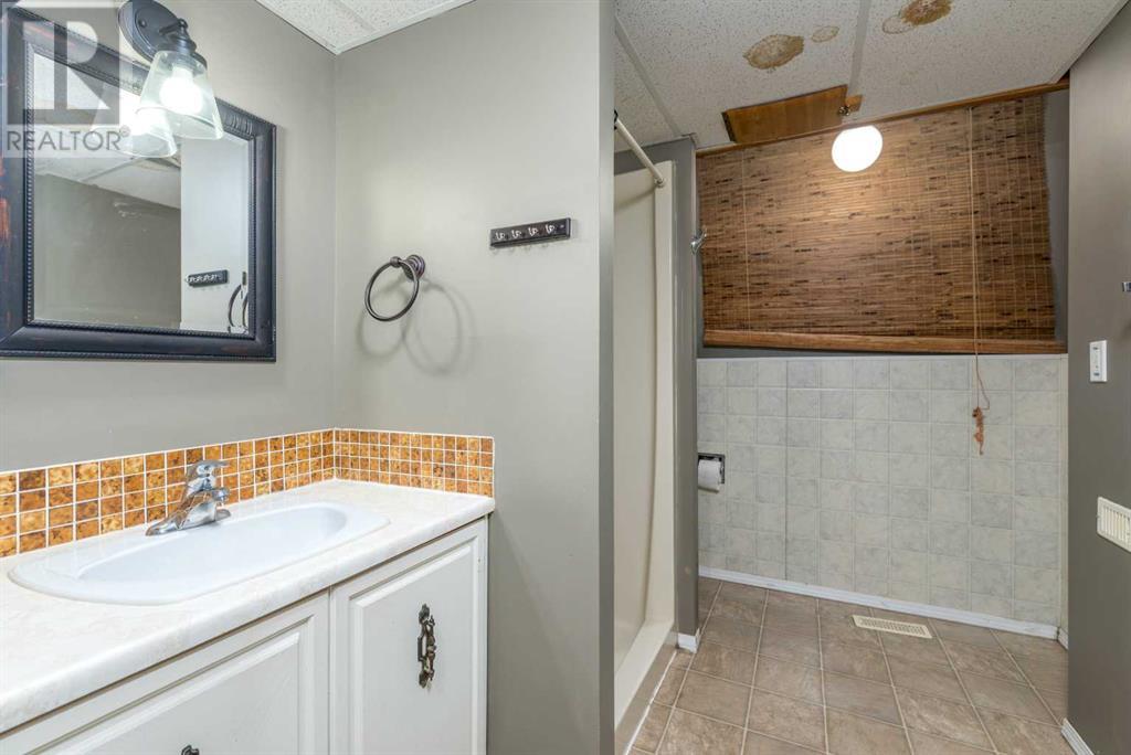 Photo 31 of 5107 41 Street, Lloydminster AB