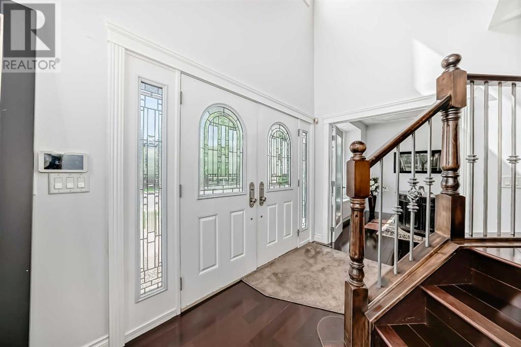 Single Family House for Sale in  Child Avenue NE Renfrew Calgary 