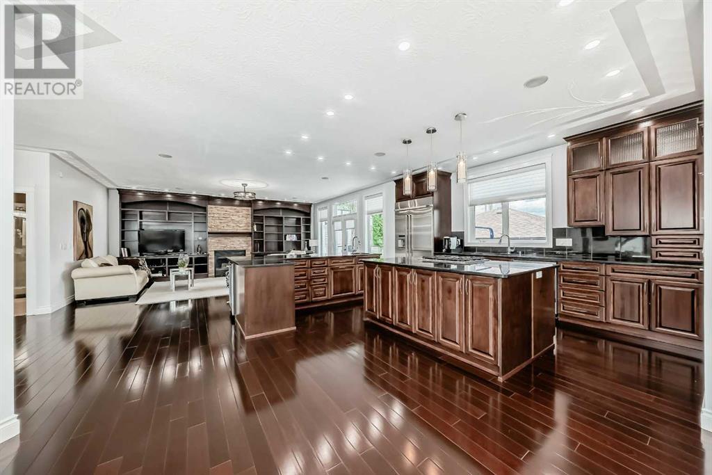 Single Family House for Sale in  Child Avenue NE Renfrew Calgary 