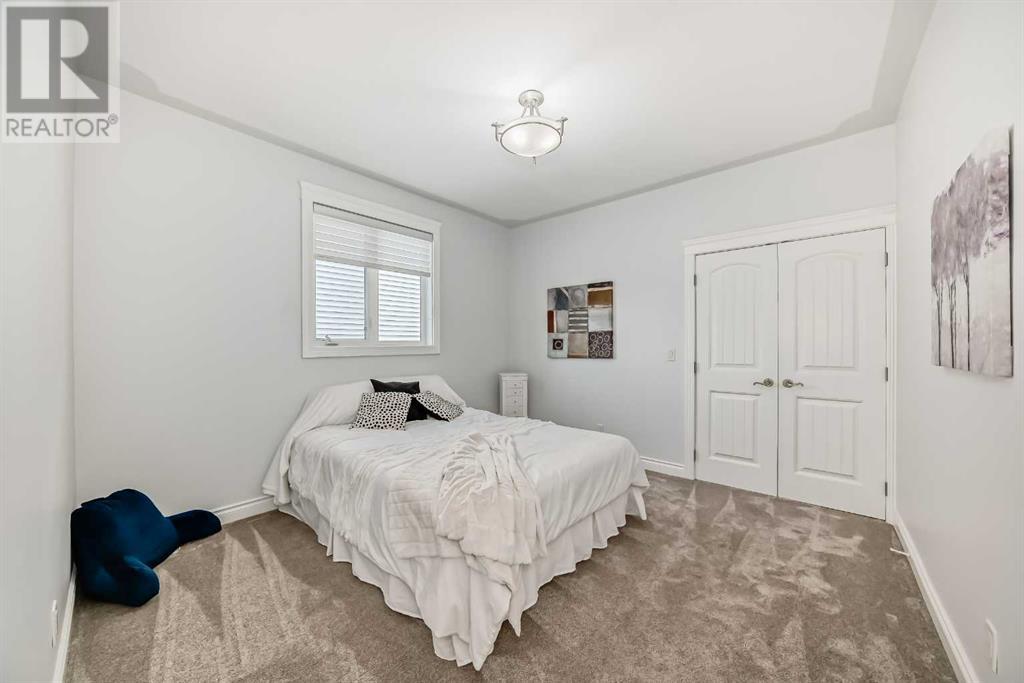 Single Family House for Sale in  Child Avenue NE Renfrew Calgary 