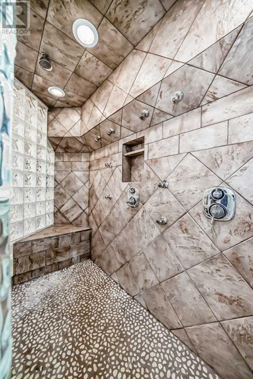 Single Family House for Sale in  Child Avenue NE Renfrew Calgary 