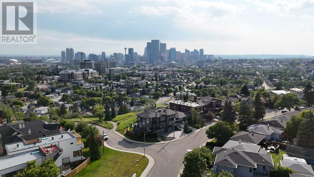 Single Family House for Sale in  Child Avenue NE Renfrew Calgary 