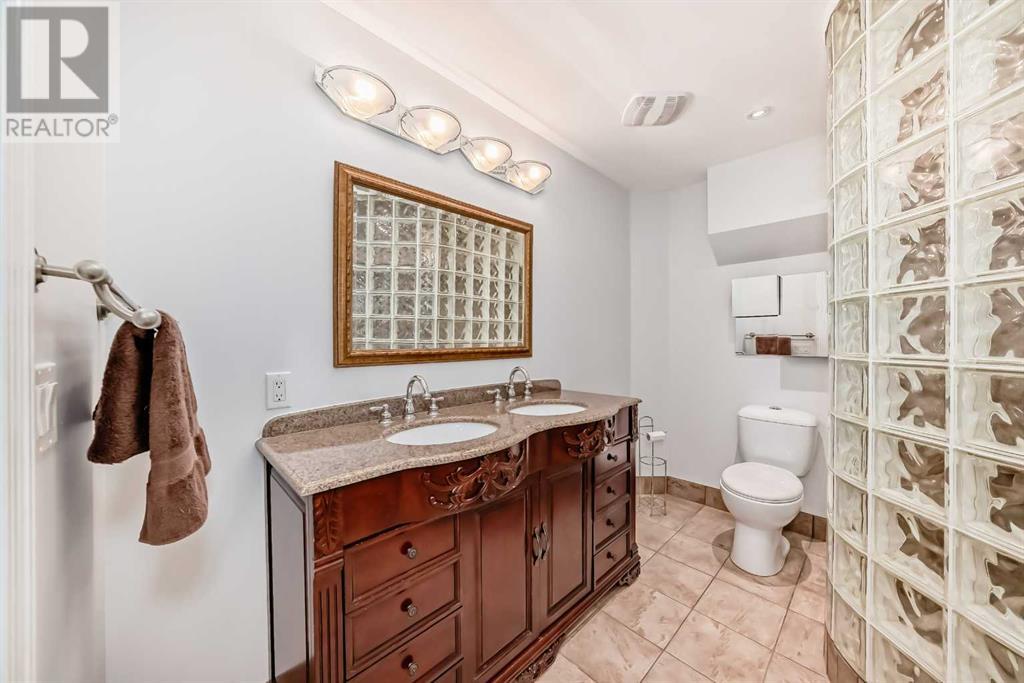 Single Family House for Sale in  Child Avenue NE Renfrew Calgary 