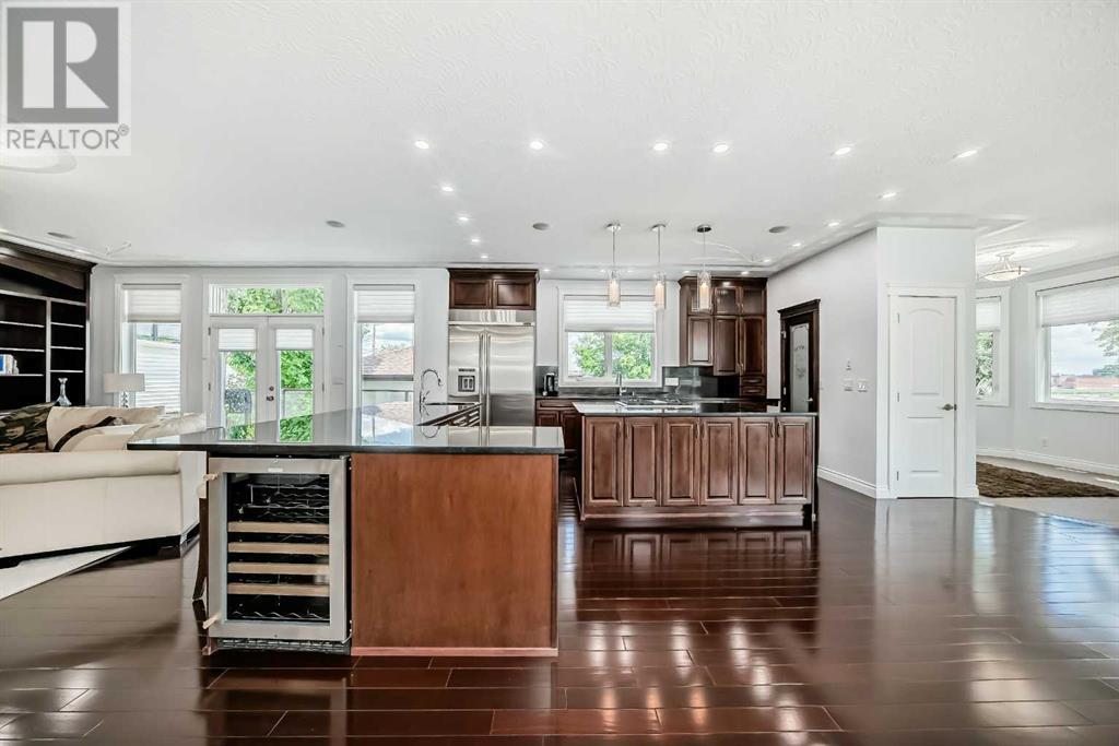 Single Family House for Sale in  Child Avenue NE Renfrew Calgary 
