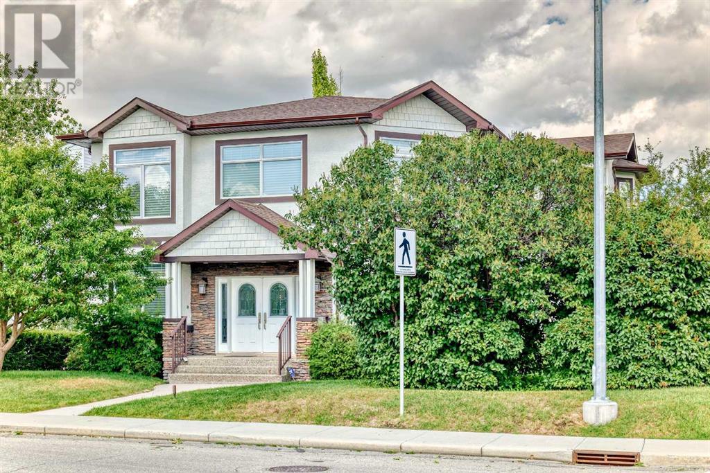 Single Family House for Sale in  Child Avenue NE Renfrew Calgary 