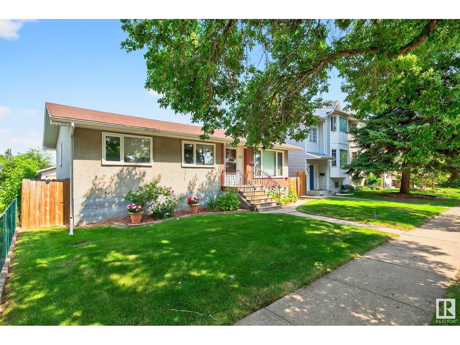Photo 39 of 4816 117 Av Nw, Edmonton AB