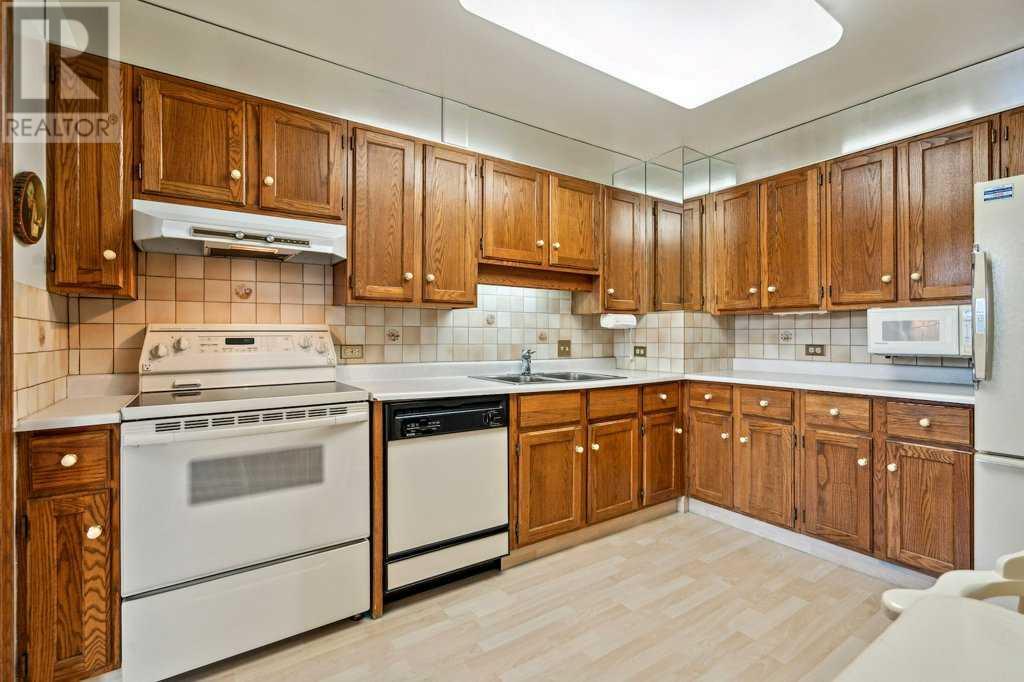 Single Family House for Sale in    Avenue SW Mission Calgary 
