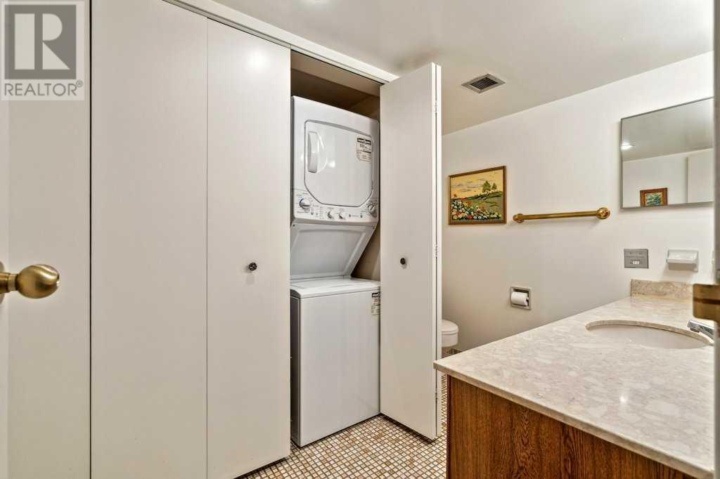 Single Family House for Sale in    Avenue SW Mission Calgary 